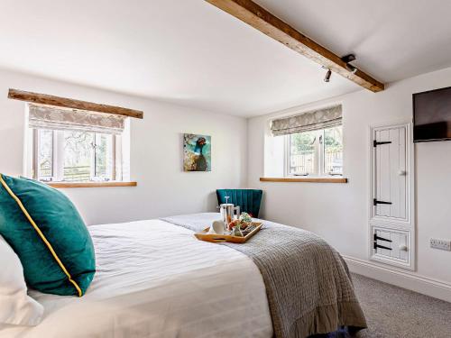 Ένα ή περισσότερα κρεβάτια σε δωμάτιο στο 4 bed in Sidmouth 53068
