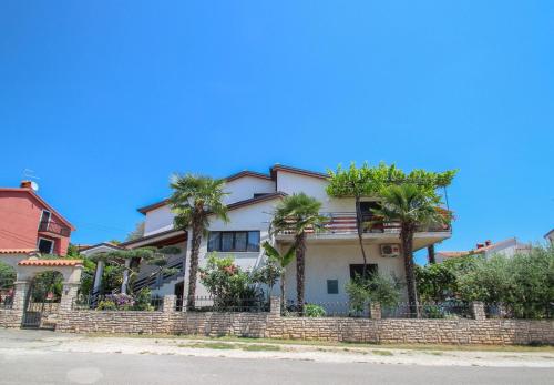 Pjerina Four