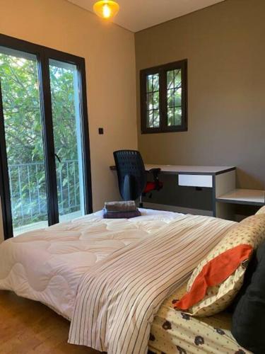 Lovely 2 bedroom apartment near the Acropolis