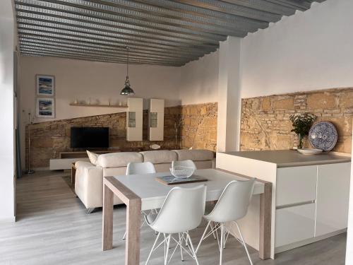 Casa Nuna Modern Loft with Private Garden Terrace