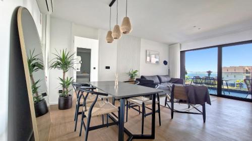 Roots Loft - Pool & Sea view by LovelyStay