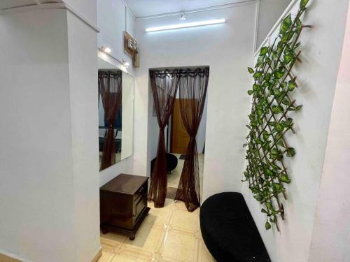 Gallery image of Independent 1 Bhk- koregaon park near Osho. in Pune