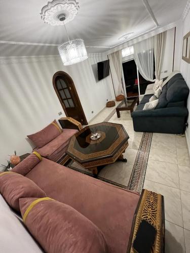 Penthouse-Complex Cristimar