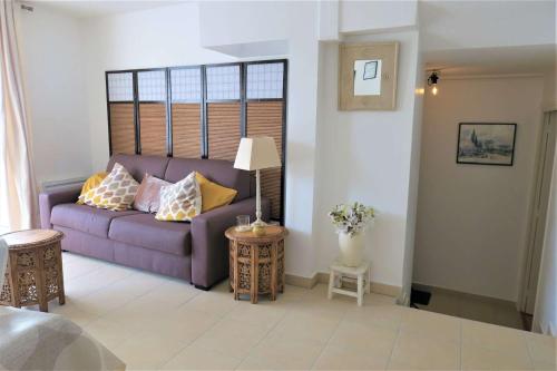 Zdjęcie z galerii obiektu Bel appartement avec parking au centre de PERROS-GUIREC - Réf 930 w mieście Perros-Guirec