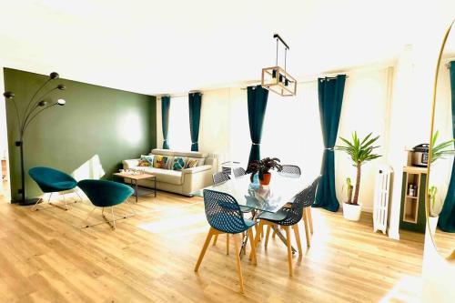 Photo de la galerie de l'établissement Bel appartement proche de Paris, à Villemomble