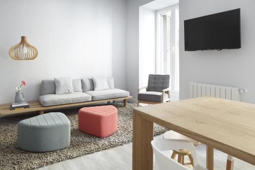 Soraluxe by FeelFree Rentals