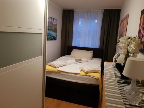 Ένα ή περισσότερα κρεβάτια σε δωμάτιο στο Poldi 1