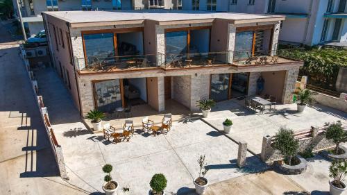 Zona de estar de Sunset Bay Apartments