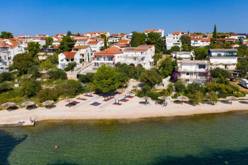 Apartment Pirovac 6447a – Photos 2