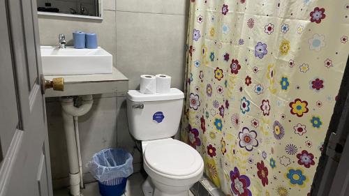 Salle de bains dans l'établissement Be My Guest Cabinas