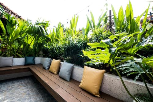 Κήπος έξω από το Eco House Villa