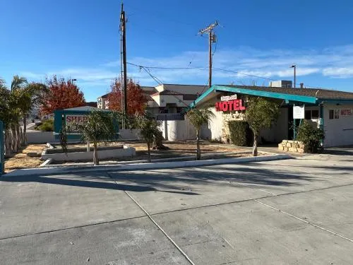 Sherwood Motel in Lancaster