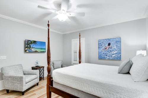 Ένα ή περισσότερα κρεβάτια σε δωμάτιο στο 760 Ocean Blvd. #203