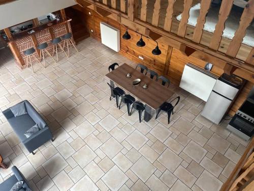 Photo de la galerie de l'établissement Logement 6 personnes avec SPA, à Essômes-sur-Marne