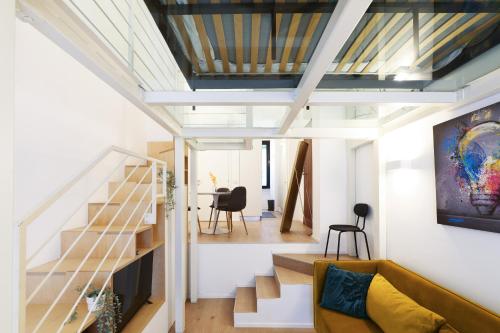 Ruang duduk di PrimoPiano - Aragona Flats