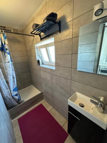 Koupelna v ubytování Dreamland Apartments EU, Brussels