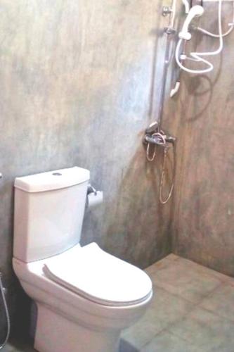 Koupelna v ubytování Shanthi Villa Home-stay