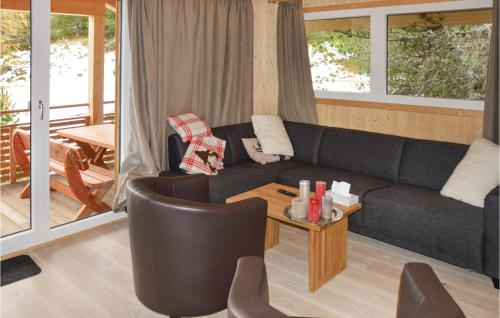 Ein Sitzbereich in der Unterkunft Nice Home In Turrach With 4 Bedrooms And Internet