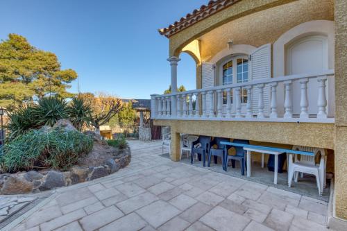 Μπαλκόνι ή βεράντα στο Madrague St Vincent Apt B