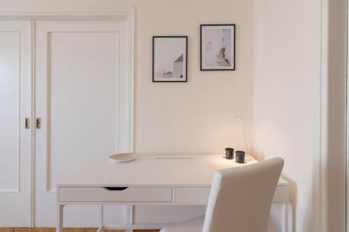 Phaedrus Living: City Center Flat Michalakopoulou