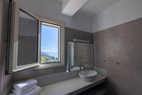 Gallery image of Remvi Villa in Ayia Evfimia