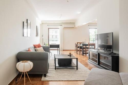 Radiant Retreat in Paleo Faliro by UPSTREET