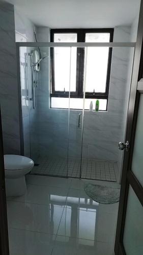 O baie la 静等风来28