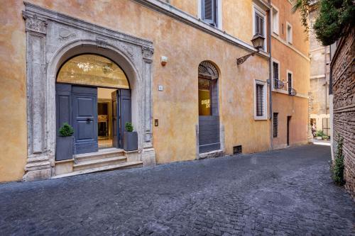Domus Domitia Luxury Living