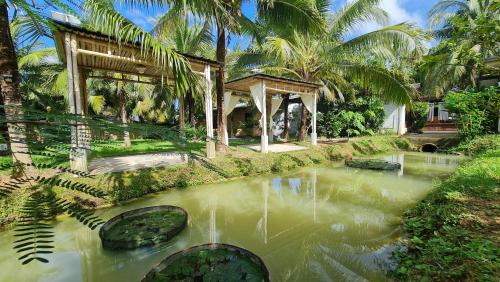 Zahrada ubytování Baan Suan Rim Klong Resort