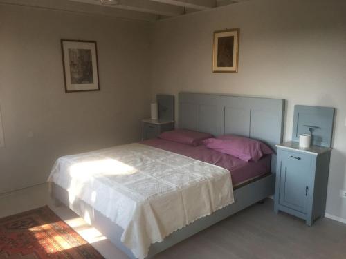 B&B Ernestine Family Homeにあるベッド