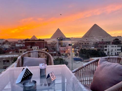 PYRAMIDS HOMELAND INN – Photos 2