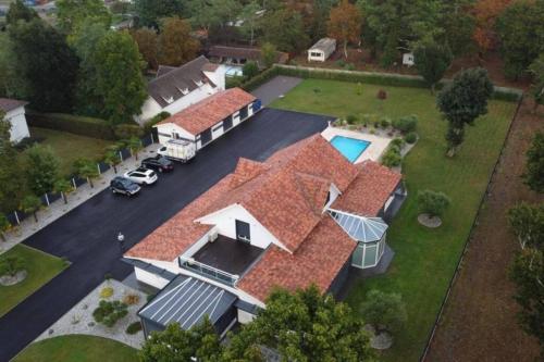 Villa piscine et jacuzzi