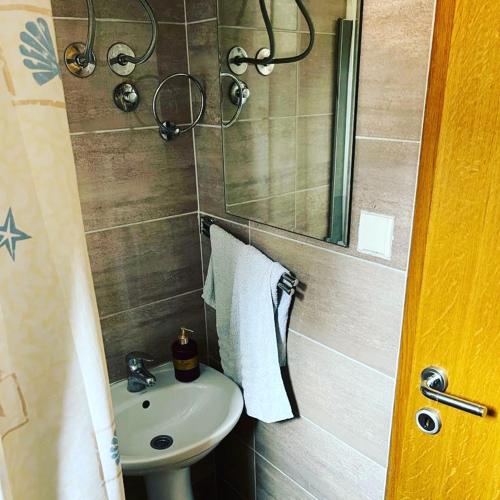 Koupelna v ubytování Apartman Dobrodosli