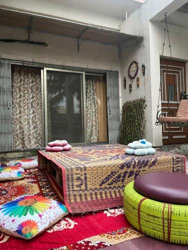 Gallery image of Ladakh House- 3 BHK Ladakh themed Villa near Matheran in Neral