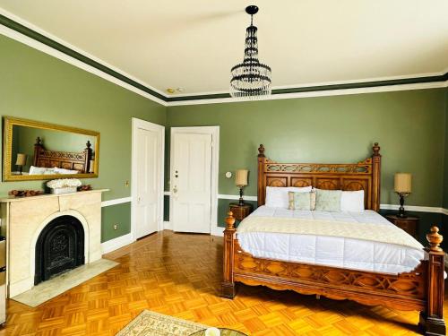Ένα ή περισσότερα κρεβάτια σε δωμάτιο στο The Hamilton Hoppin House