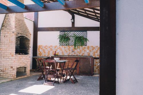 Patio nebo venkovní prostory v ubytování Casa com churrasqueira e 3 quartos - Centro
