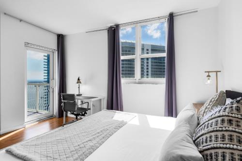 myClub at Brickell Bay photo 57