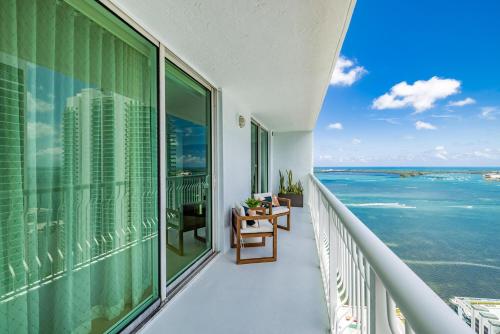 myClub at Brickell Bay photo 84