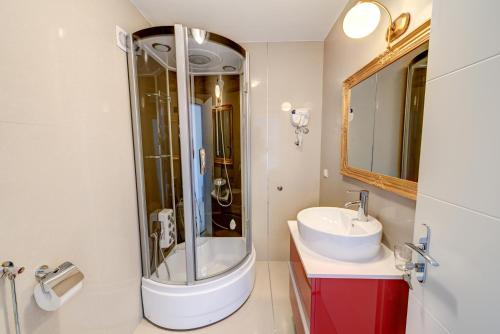 Gambar di galeri bagi Villa Kos Murter Apartments di Murter