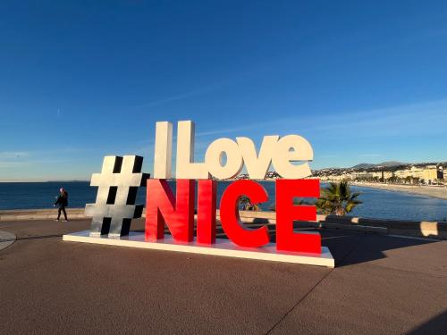 PALAIS ELISABETH PROMENADE DES ANGLAIS