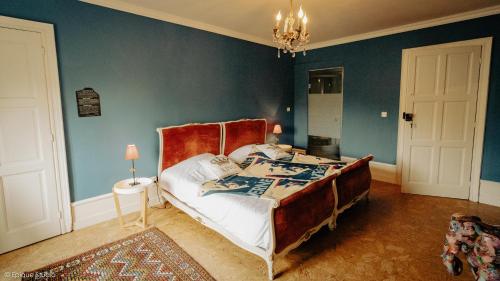 Voodi või voodid majutusasutuse Château de la Preuille Bed & Breakfast toas