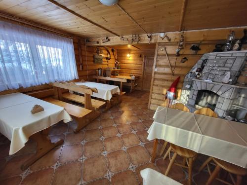 U Parów Sauna & Jacuzziにあるスパまたはウェルネス施設