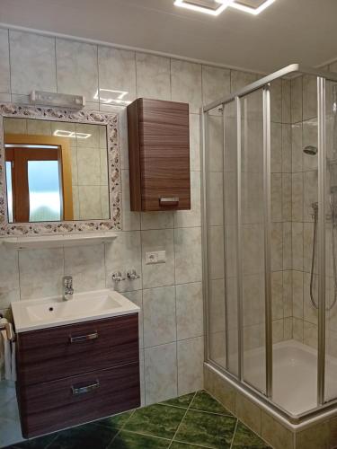 Kúpeľňa v ubytovaní Ferienwohnung Familie Mark
