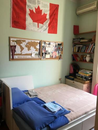 Apartment with terrace in central Milan