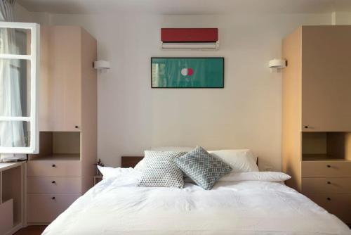 Homey Perfectly Located Studio – Photos 2