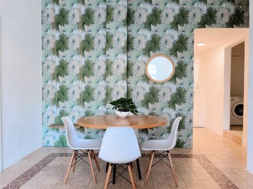 Bright Loft 4BR MarMikhael – Photos 2