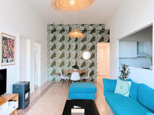 Bright Loft 4BR MarMikhael – Photos 3