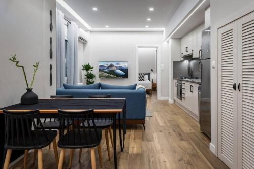 Stylish Abode Under Acropolis W/ Sunny Courtyard!