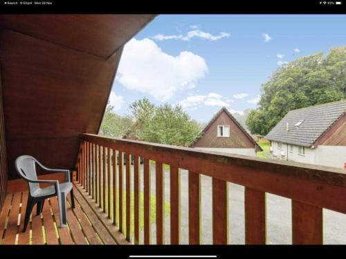 Hengar Manor 4 bed Sleeps 9 – Photos 3