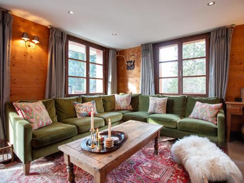 Posezení v ubytování Chalet Chalet Tetras by Interhome